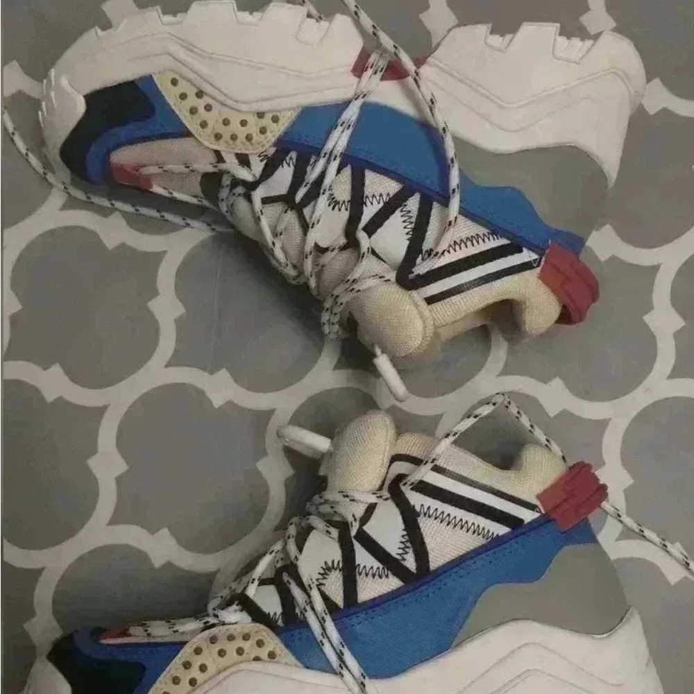 KENZO
Inka Low-Top Sneakers US Size 5 EU 36 New with Box - Picture 7 of 8